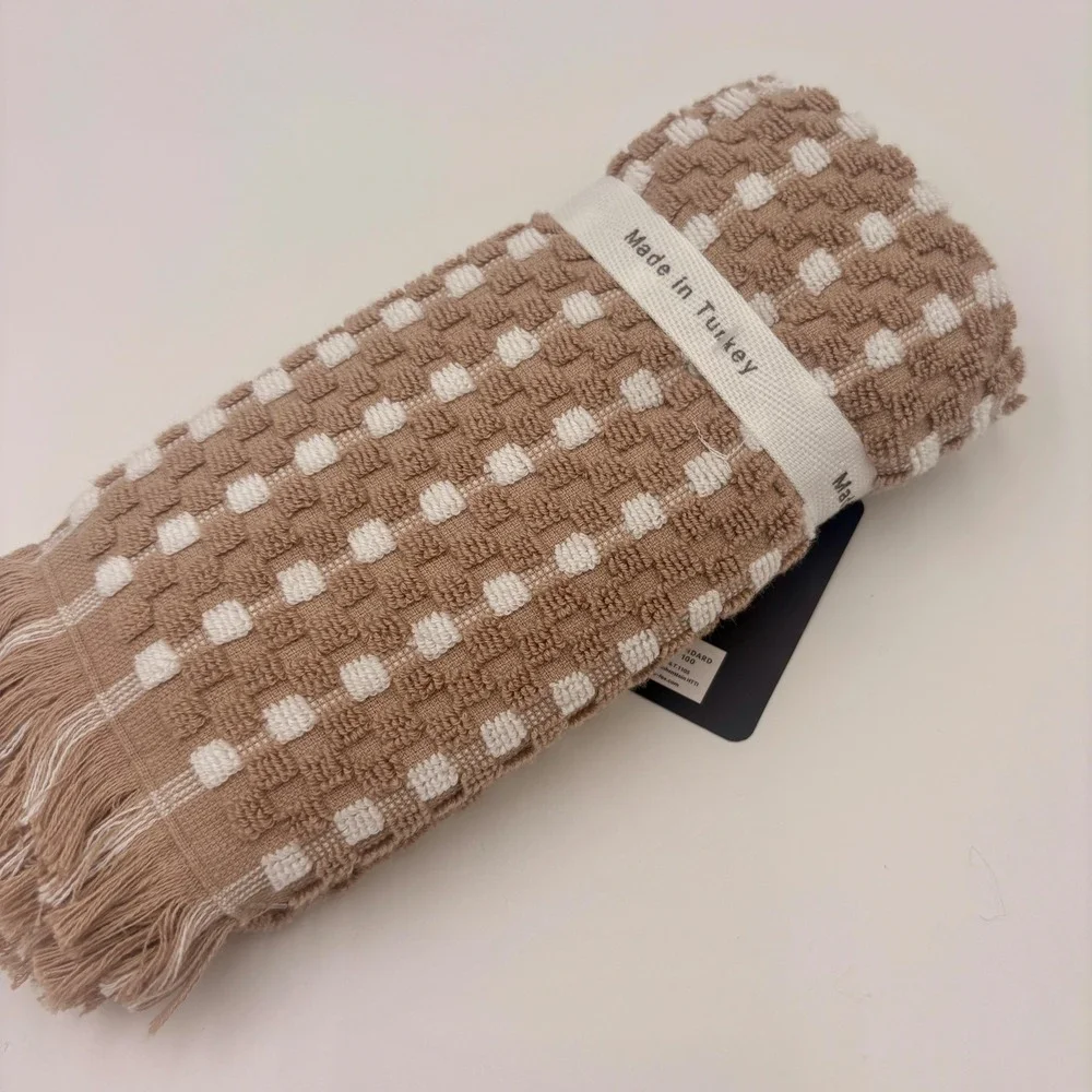 Brooks Brothers Set of 2 Premium Turkish Tip Towels Tan White Waffle Fringed NEW